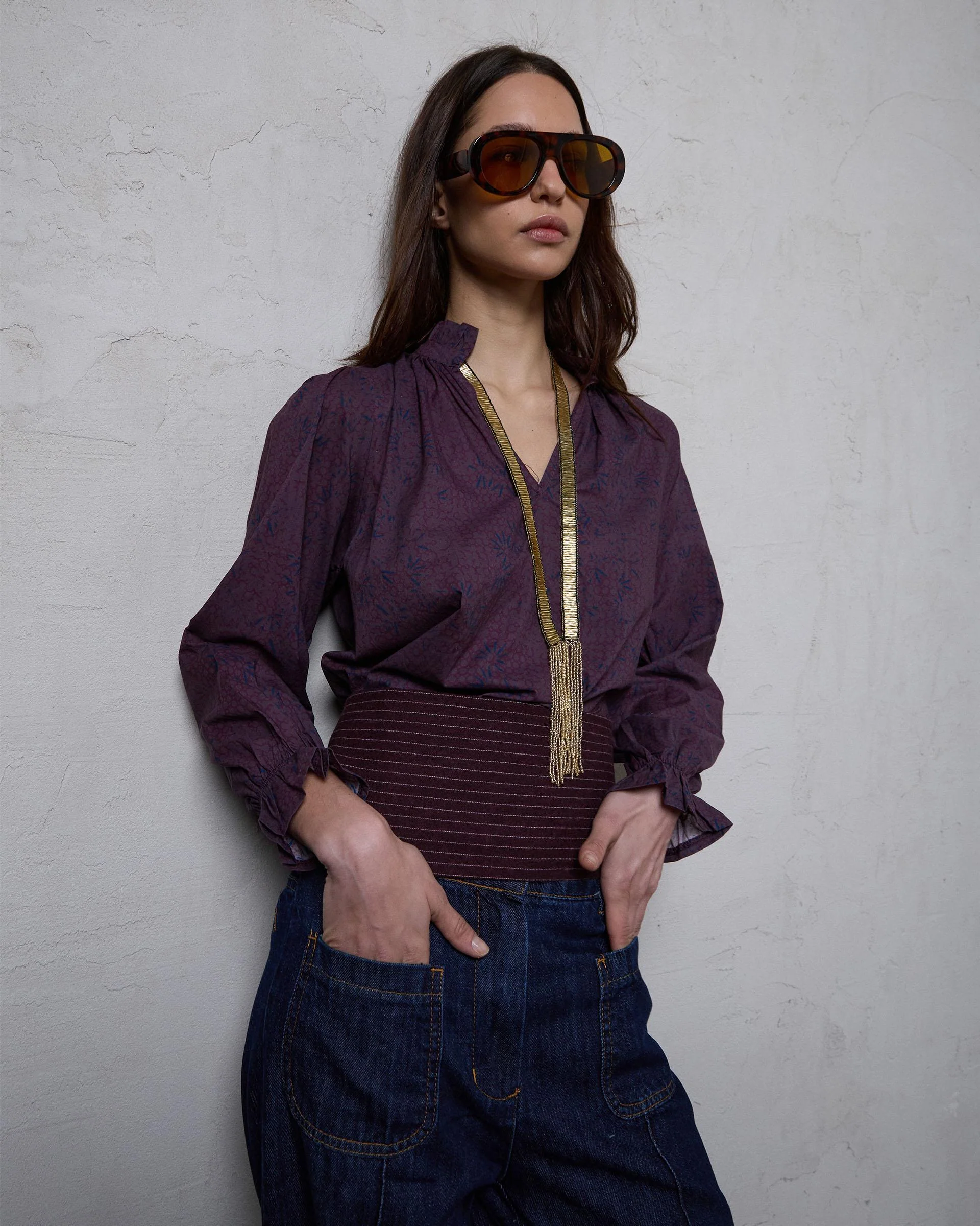 Blusa Escote Pico Estampada Morado - Image 3
