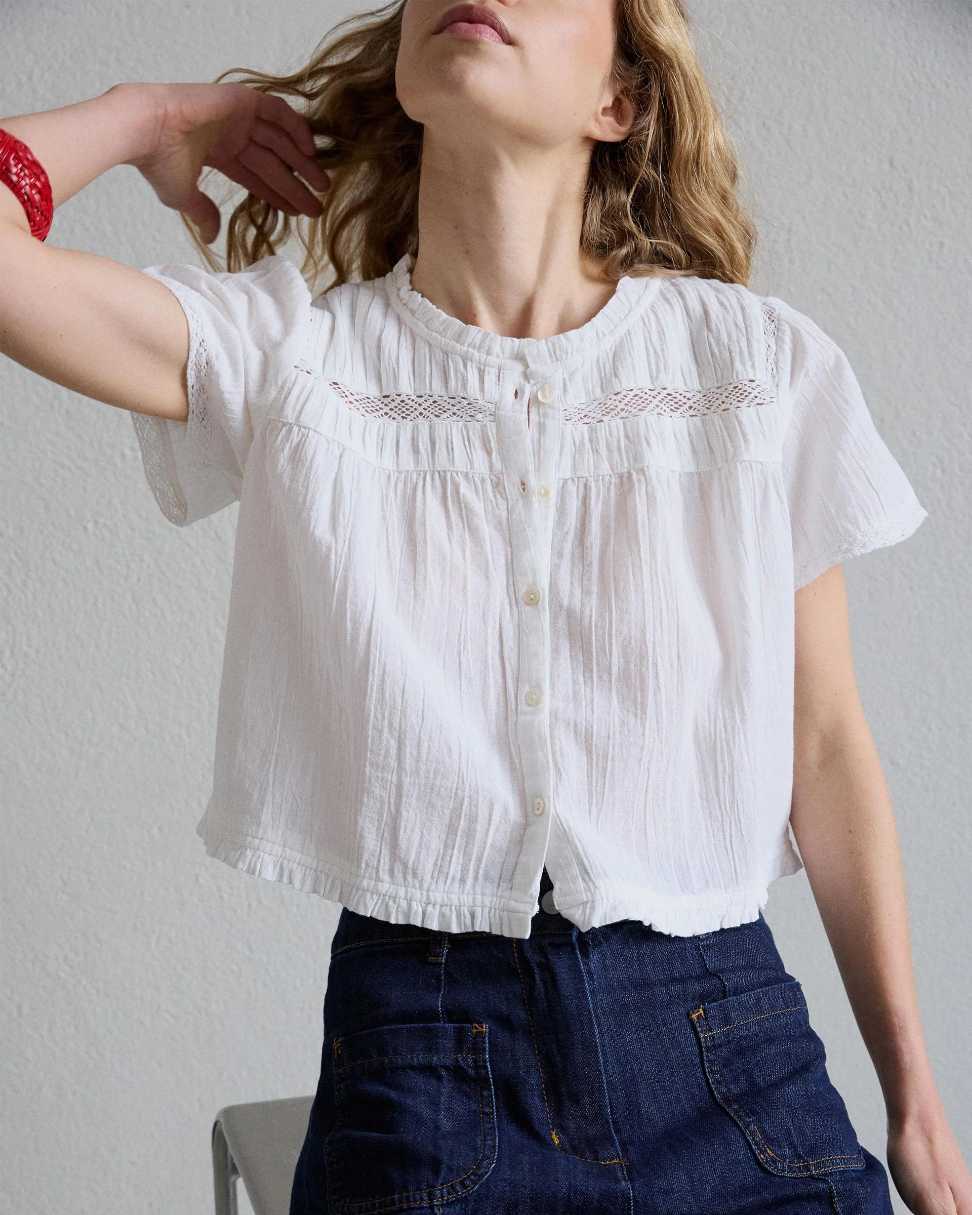Blusa Manga Corta Puntillas Blanca - Image 4
