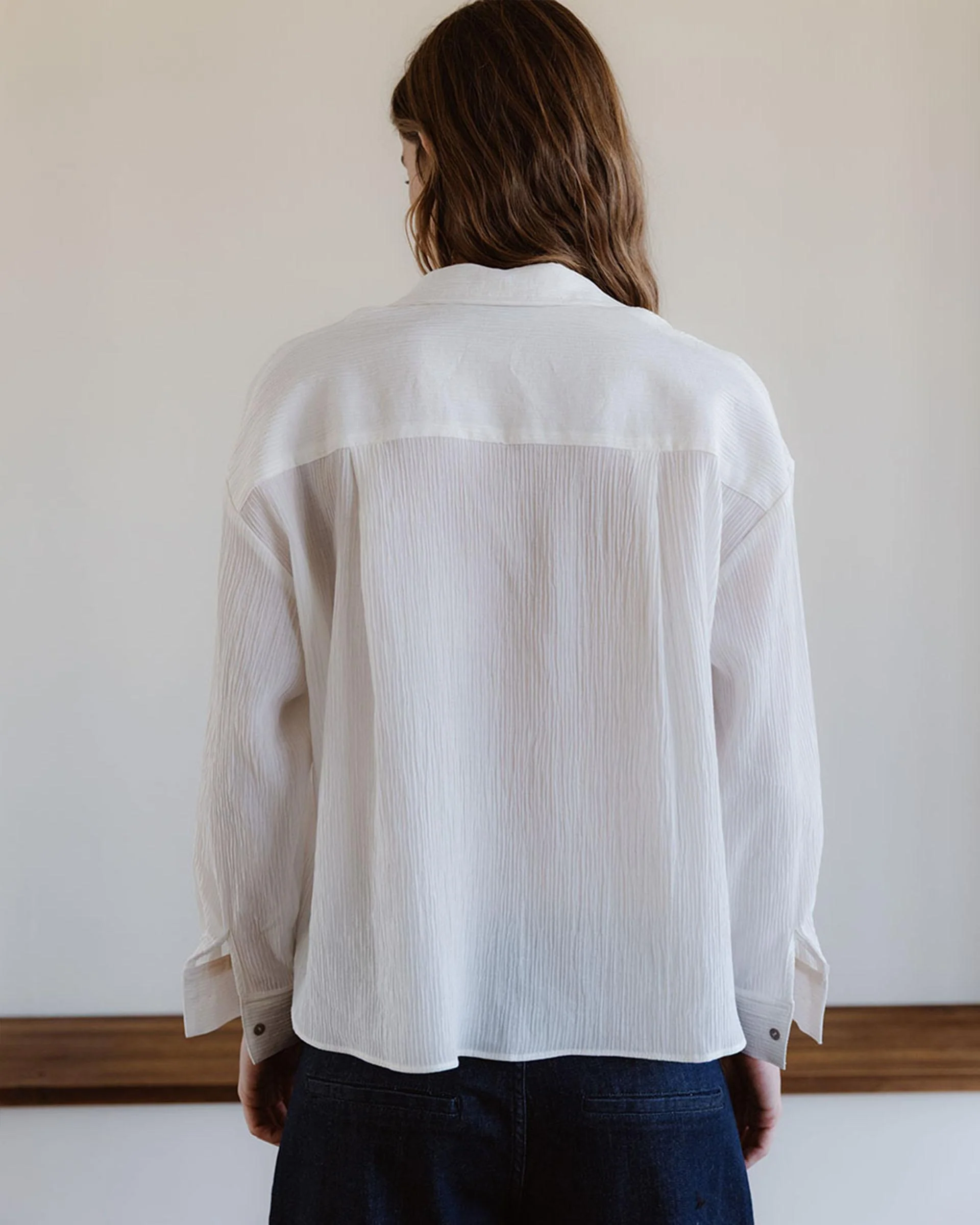 Camisa Tejido Plisado Blanca - Image 6