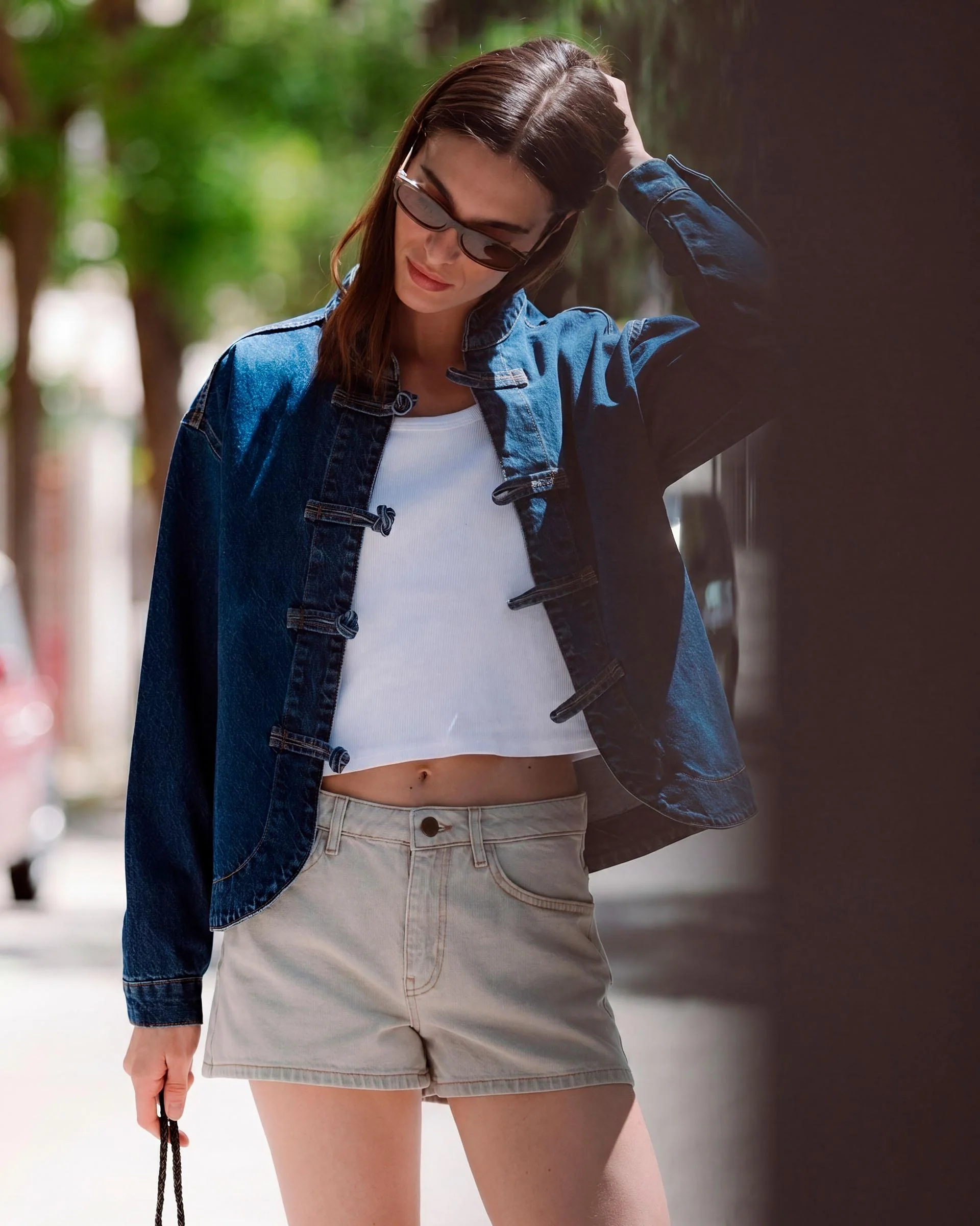 Cazadora Denim Alamares Azul - Image 3