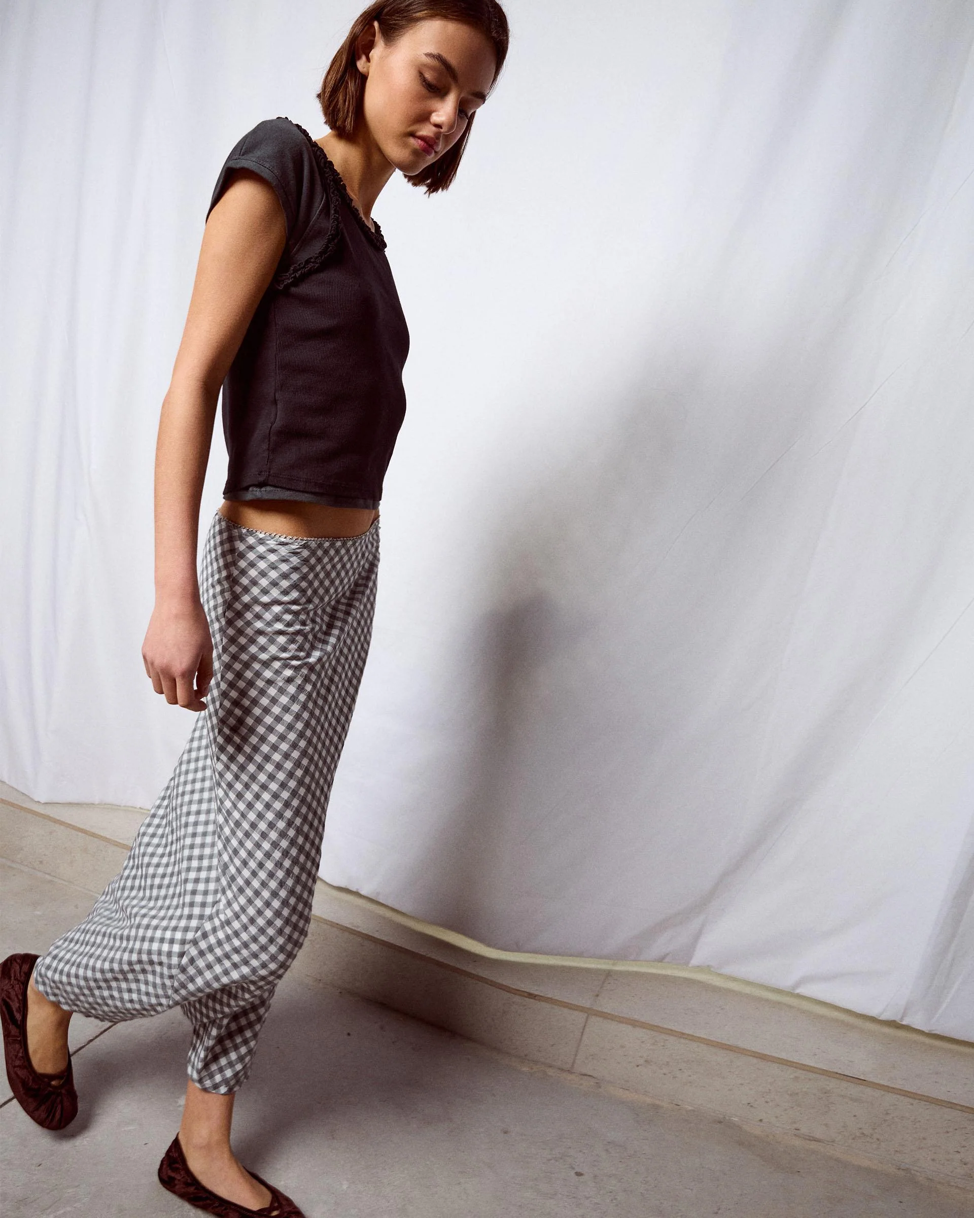 Falda Fluida Cuadros Gris - Image 5