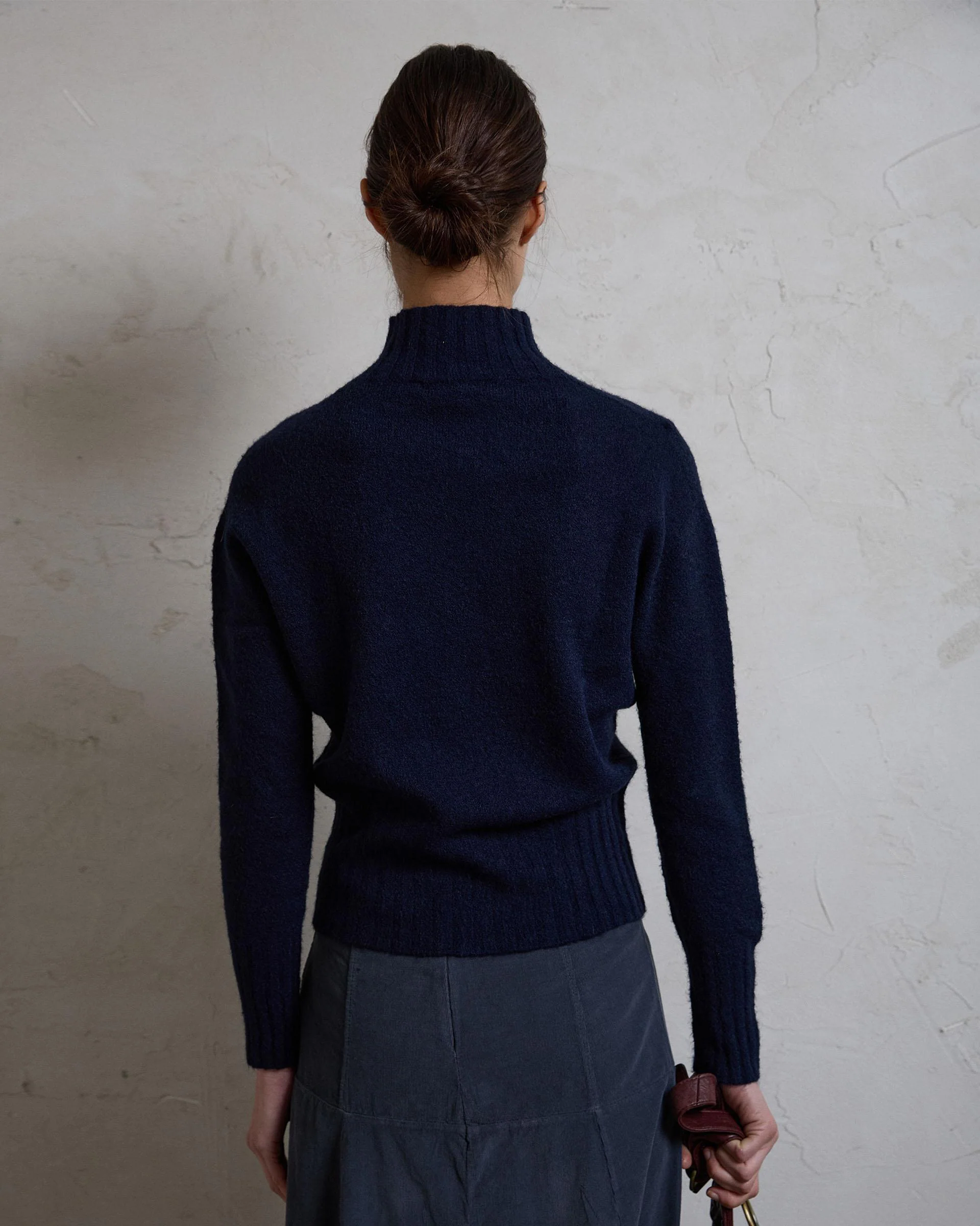 Jersey Cuello Alto Rib Azul Marino - Image 6