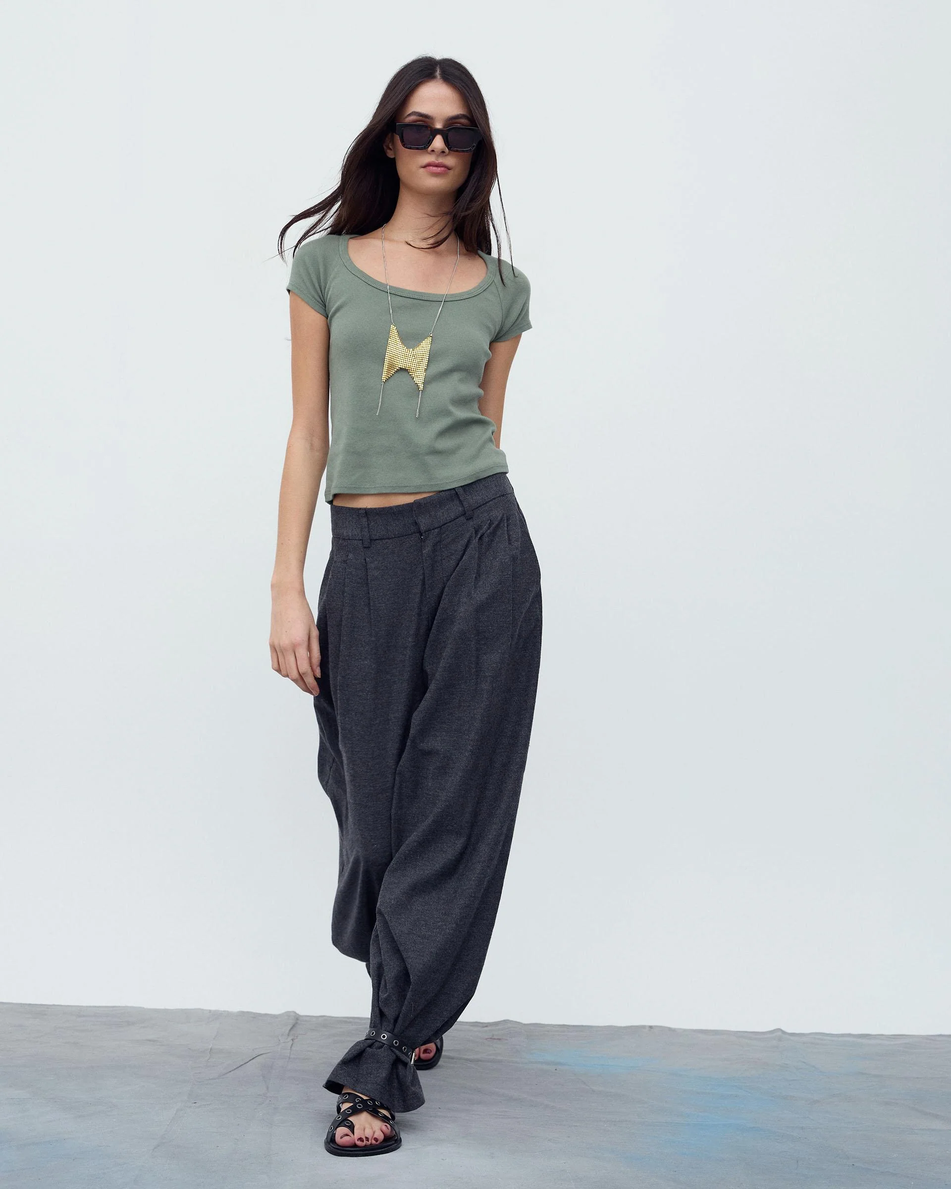 Pantalón Triple Pinza Espiga Antracita - Image 3